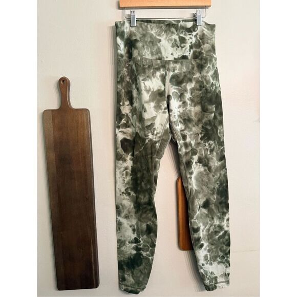 Lululemon Light Sage Green Diamond Dye Pull-On High-Rise Align Leggings Size 10 - Picture 1 of 6